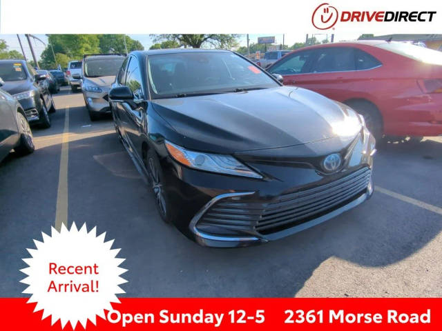 2021 Toyota Camry Hybrid XLE FWD photo