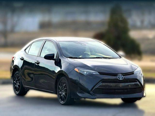 2019 Toyota Corolla LE FWD photo