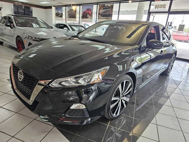 2021 Nissan Altima 2.0 SR FWD photo