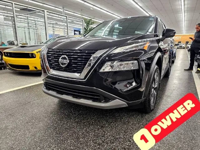 2021 Nissan Rogue SV FWD photo