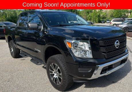 2021 Nissan Titan SV 4WD photo