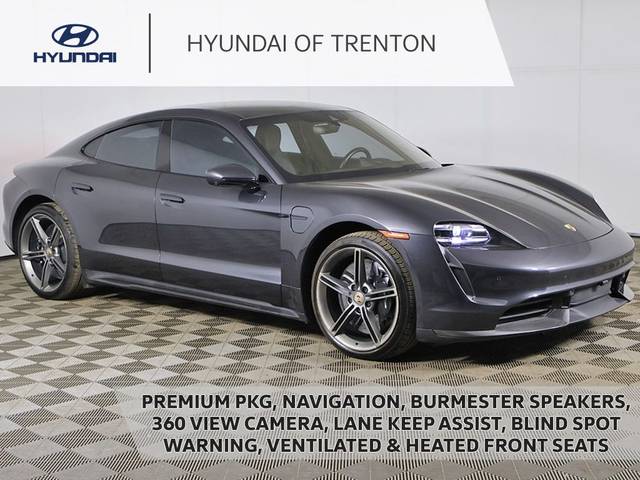 2021 Porsche Taycan Turbo S AWD photo