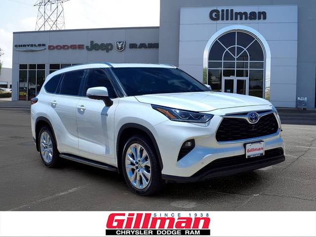 2021 Toyota Highlander Hybrid Limited FWD photo