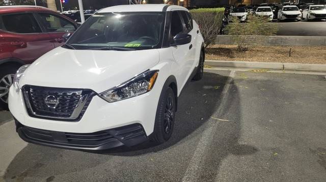 2020 Nissan Kicks S FWD photo