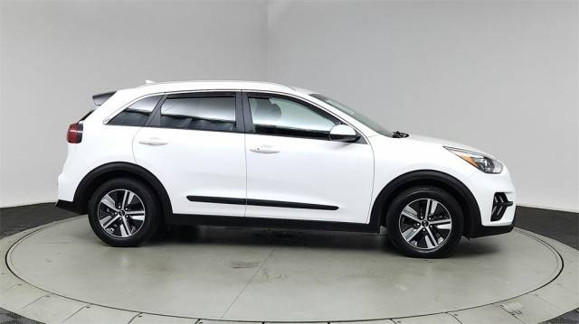 2020 Kia Niro LXS FWD photo