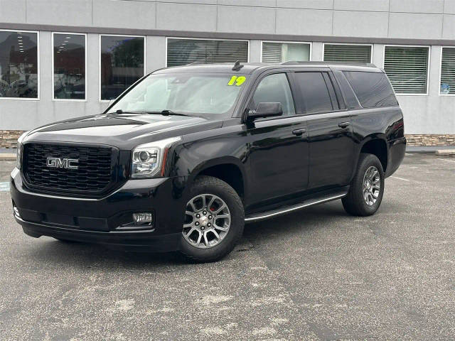 2019 GMC Yukon XL SLT 4WD photo