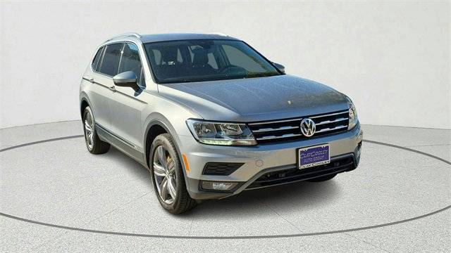 2021 Volkswagen Tiguan SEL FWD photo