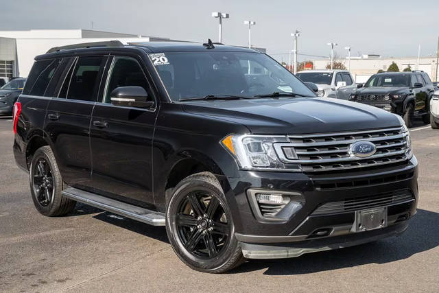 2020 Ford Expedition XLT 4WD photo
