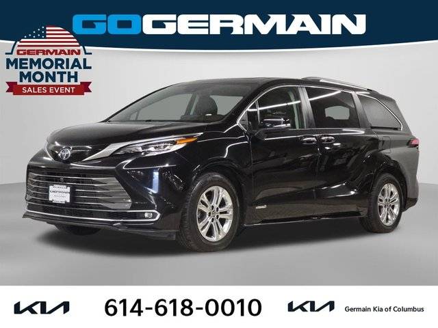 2021 Toyota Sienna Platinum AWD photo