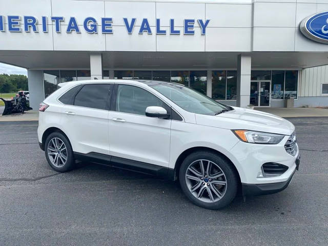 2020 Ford Edge Titanium AWD photo