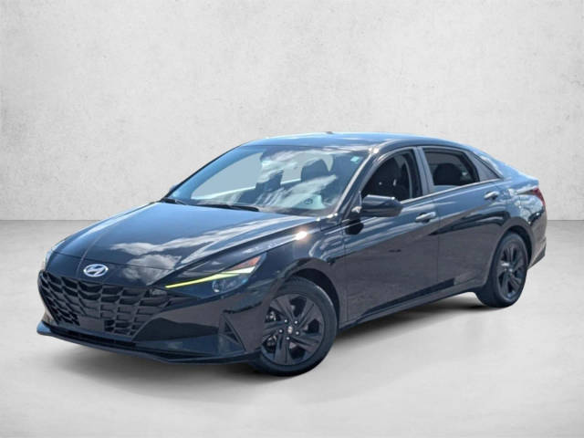2021 Hyundai Elantra SEL FWD photo