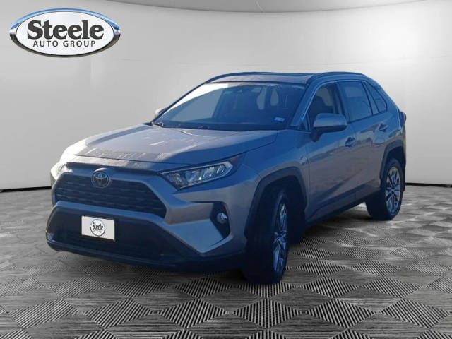 2021 Toyota RAV4 XLE Premium FWD photo