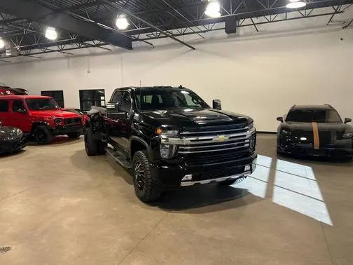 2021 Chevrolet Silverado 3500HD High Country 4WD photo