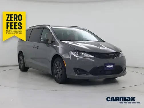 2020 Chrysler Pacifica Minivan Hybrid Red S FWD photo