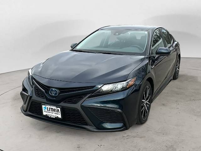 2021 Toyota Camry Hybrid SE FWD photo