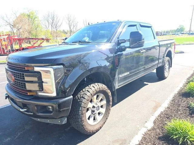 2019 Ford F-250 Super Duty XL 4WD photo