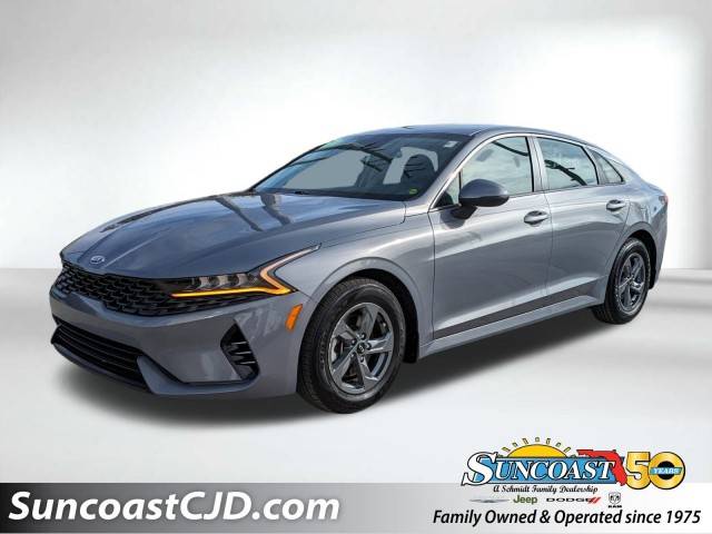 2021 Kia K5 LX FWD photo