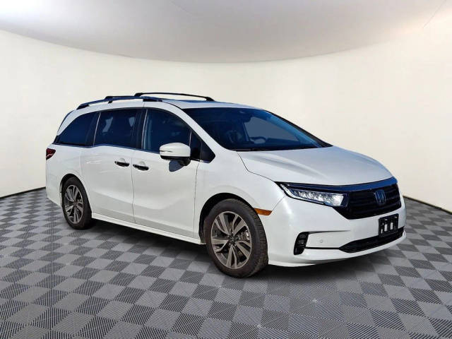 2021 Honda Odyssey Touring FWD photo