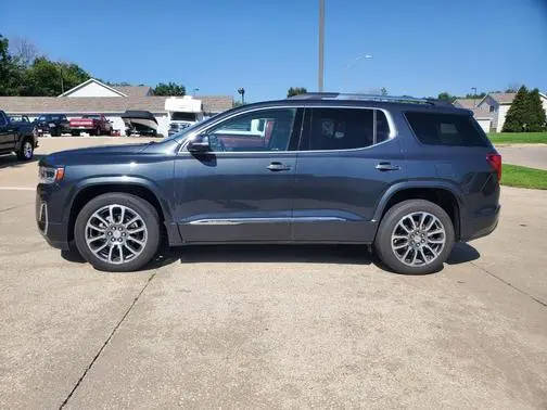 2021 GMC Acadia Denali AWD photo