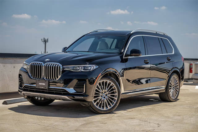 2021 BMW X7 xDrive40i AWD photo