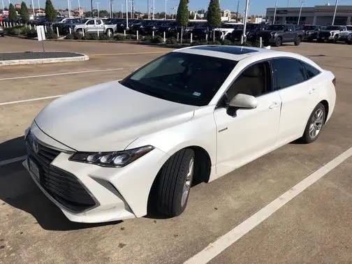 2021 Toyota Avalon Hybrid XLE FWD photo