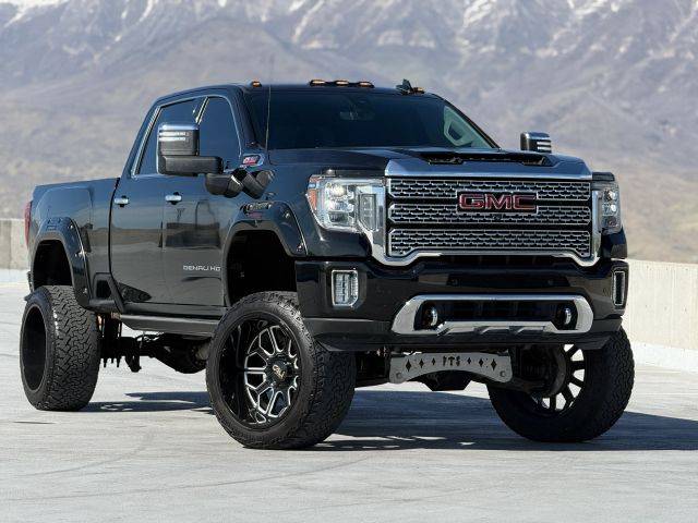 2021 GMC Sierra 2500HD Denali 4WD photo