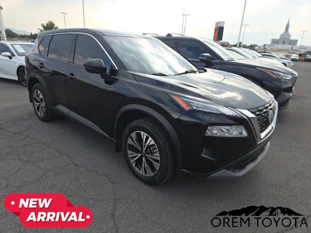 2021 Nissan Rogue SV AWD photo