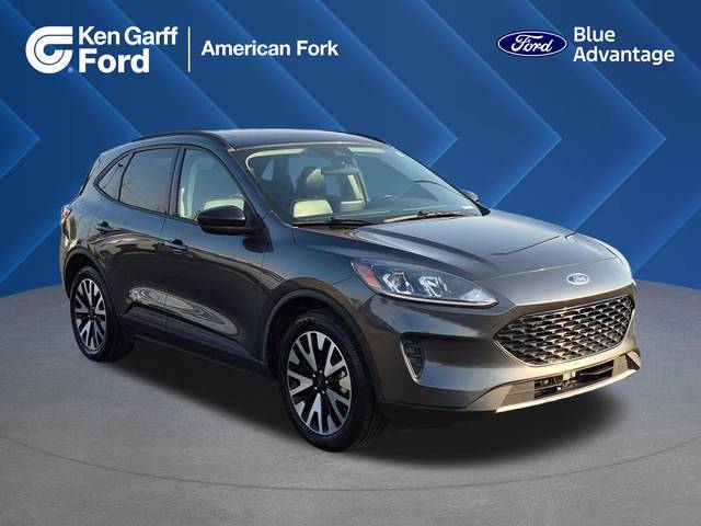 2020 Ford Escape SE Sport Hybrid AWD photo