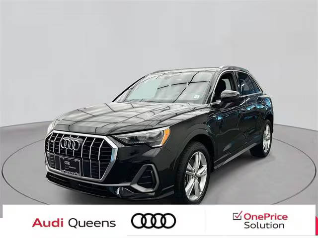 2021 Audi Q3 S line Premium AWD photo