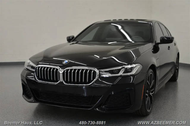 2021 BMW 5 Series 530e RWD photo