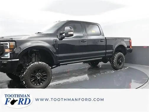 2021 Ford F-250 Super Duty LARIAT 4WD photo