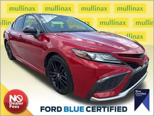 2021 Toyota Camry XSE FWD photo