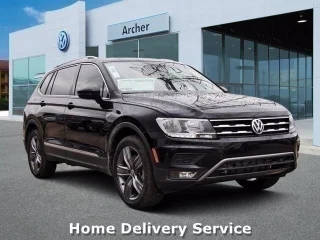 2021 Volkswagen Tiguan SEL FWD photo