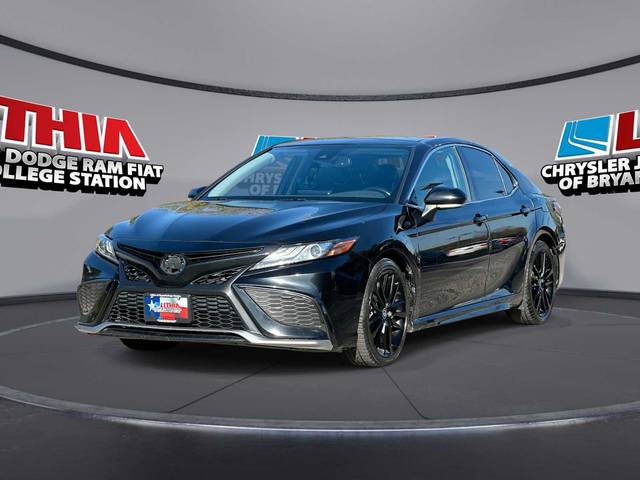 2021 Toyota Camry XSE FWD photo