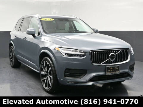 2021 Volvo XC90 Momentum AWD photo