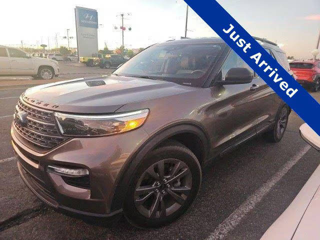 2021 Ford Explorer XLT 4WD photo