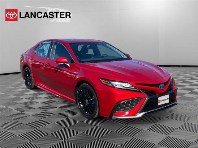 2021 Toyota Camry Hybrid XSE FWD photo