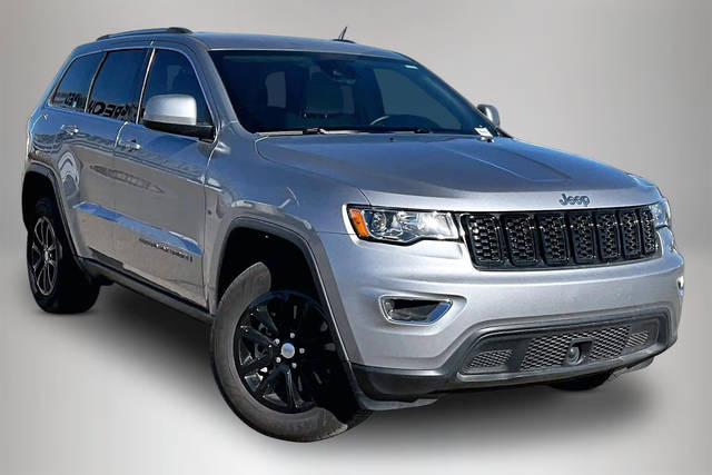 2021 Jeep Grand Cherokee Laredo E 4WD photo