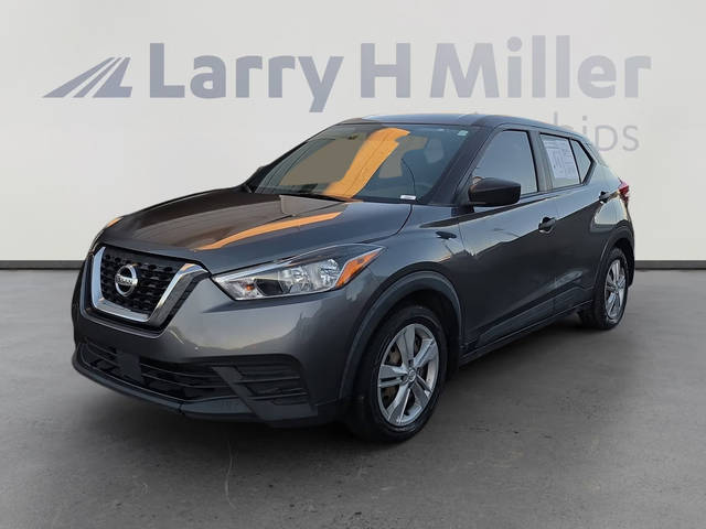 2020 Nissan Kicks S FWD photo