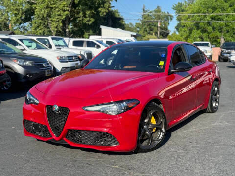 2020 Alfa Romeo Giulia Ti Sport RWD photo