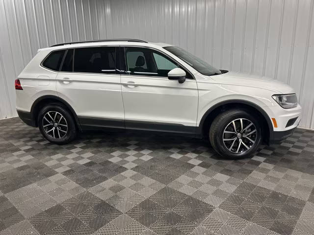 2021 Volkswagen Tiguan SE AWD photo