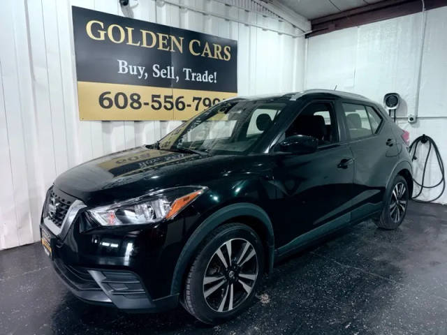 2020 Nissan Kicks SV FWD photo