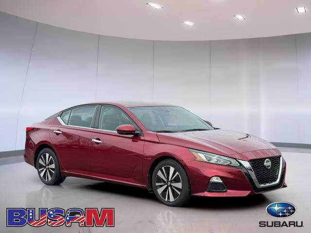 2021 Nissan Altima 2.5 SV FWD photo