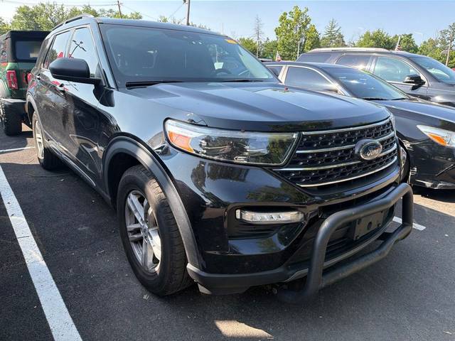 2021 Ford Explorer XLT 4WD photo