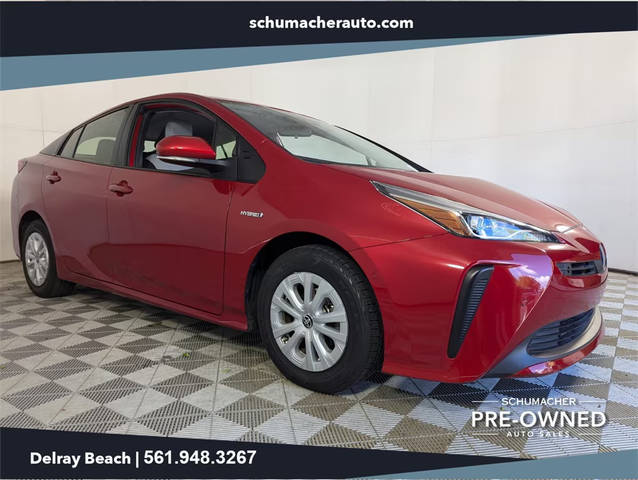 2021 Toyota Prius LE FWD photo