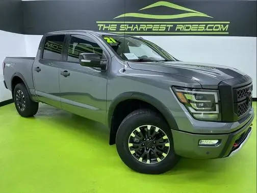 2021 Nissan Titan PRO-4X 4WD photo