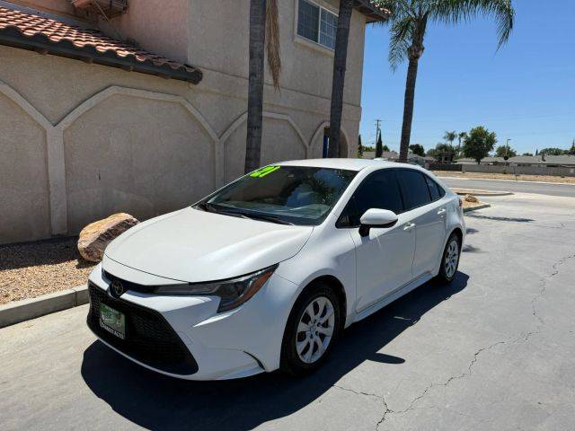 2021 Toyota Corolla LE FWD photo