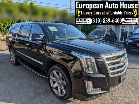 2020 Cadillac Escalade ESV Luxury 4WD photo