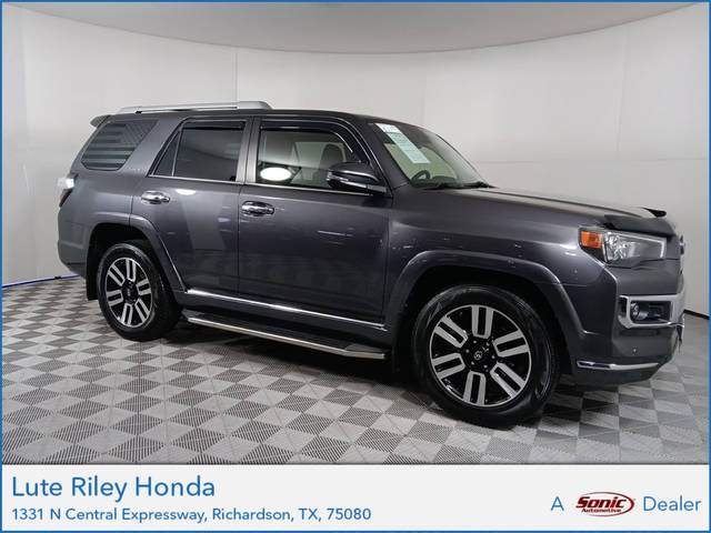 2021 Toyota 4Runner Limited RWD photo