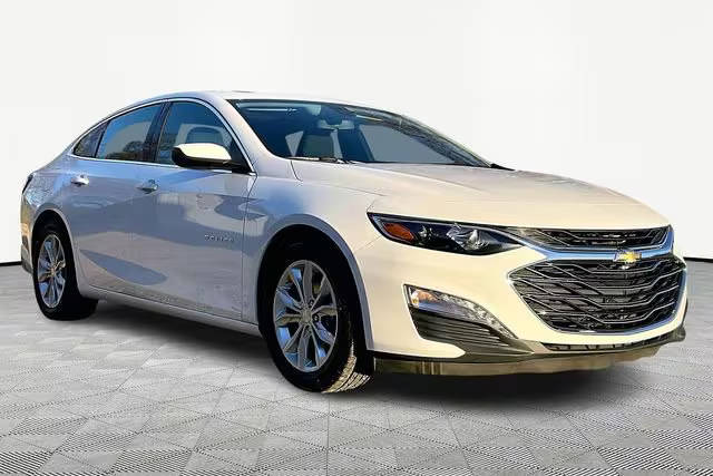 2020 Chevrolet Malibu LT FWD photo